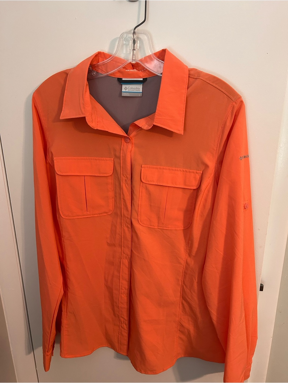 Columbia women’s Orange Lightweight Long-Sleeve Shirt